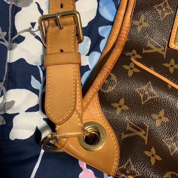 Louis Vuitton Galliera PM Monogram - Picture 9 of 9